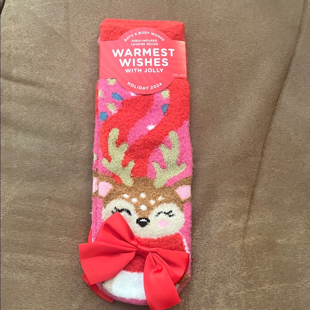 Bath & Body Works Festive Reindeer Lounge Socks with Red Bow